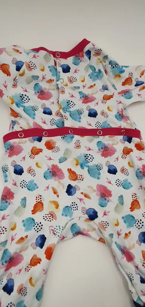 Confettis pys dos.webp