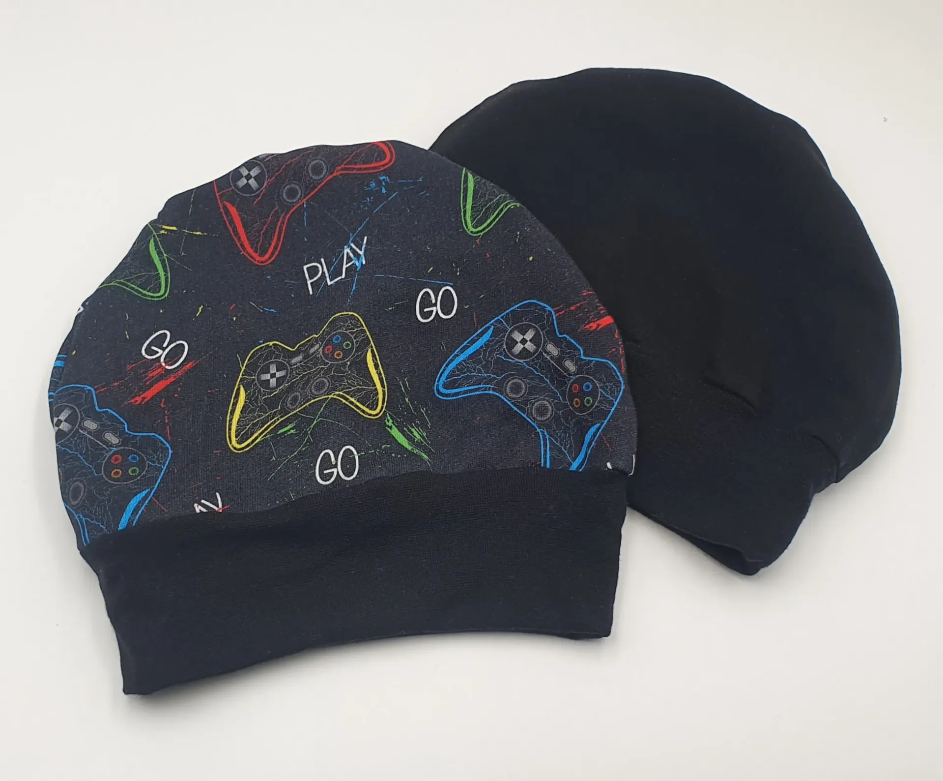 Bonnet réversible avec bord-côte CONSOLES