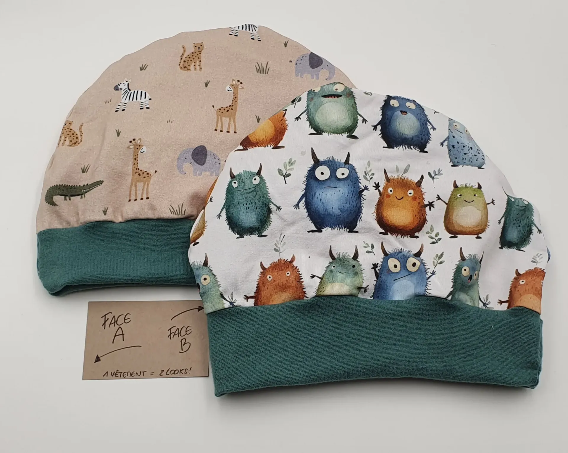 Bonnet réversible avec bord-côte MONSTRES/SAFARI (Taille 0 (0-2M))