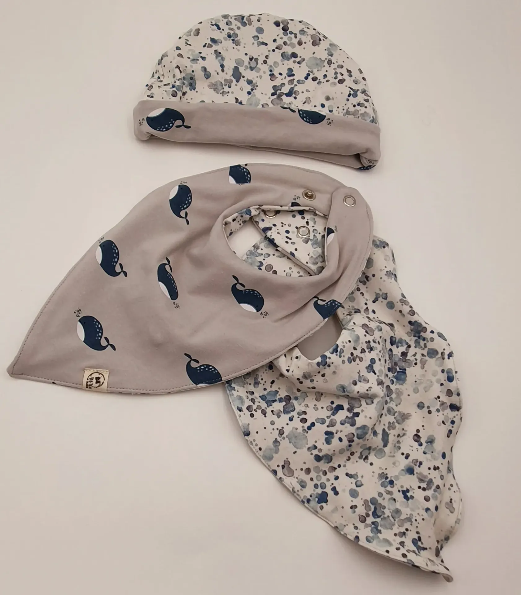 Bandana réversible léger BALEINES & TACHES (T0 (0-12M))