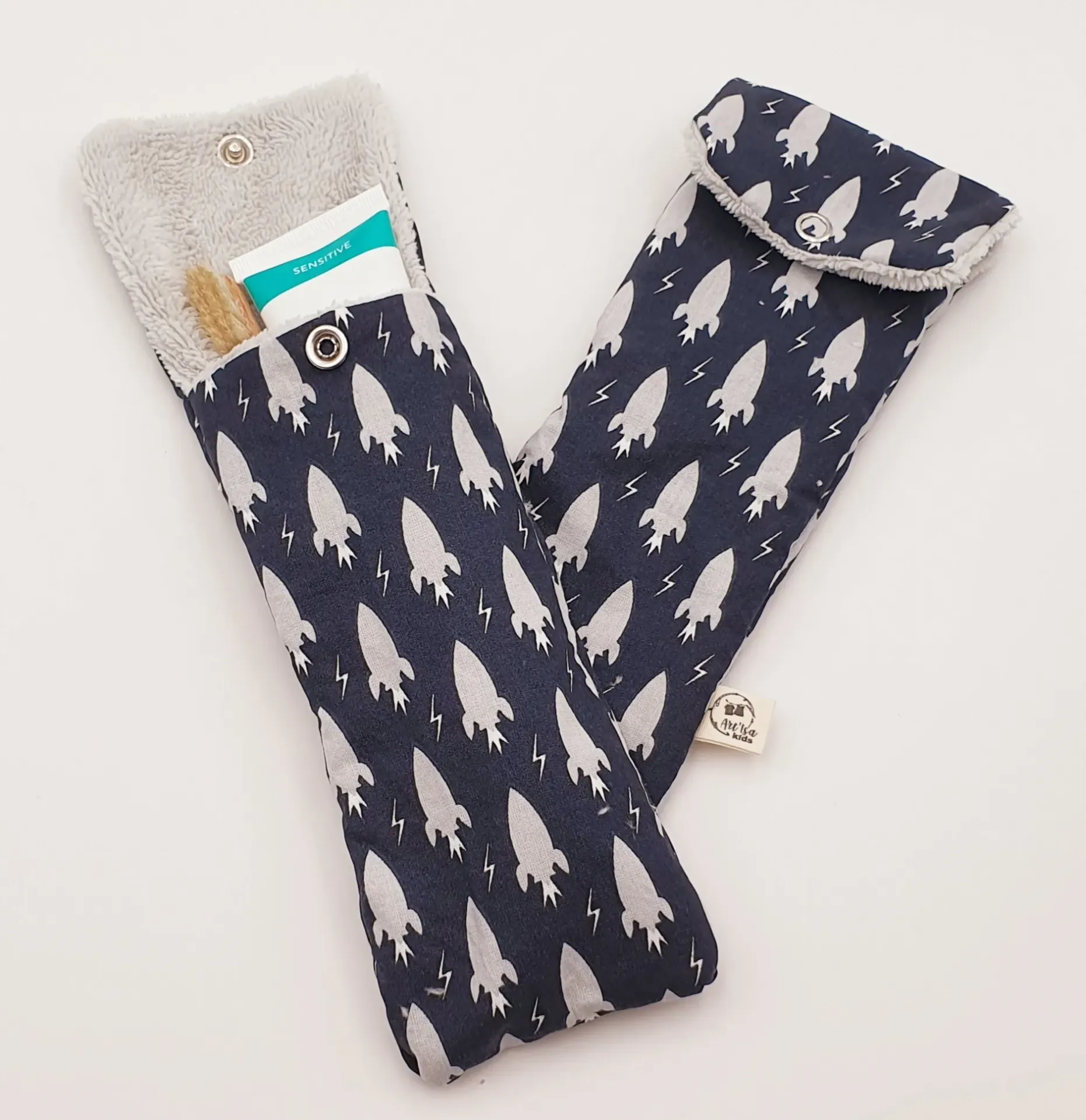 Etui polyvalent FUSEES