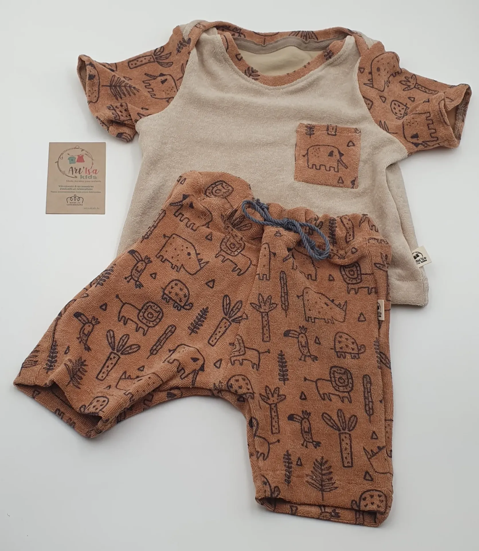Ensemble d'été en éponge (coton) Short/T-shirt ANIMAUX TERRACOTTA (T1 (3-9M) ceinture borcôte)