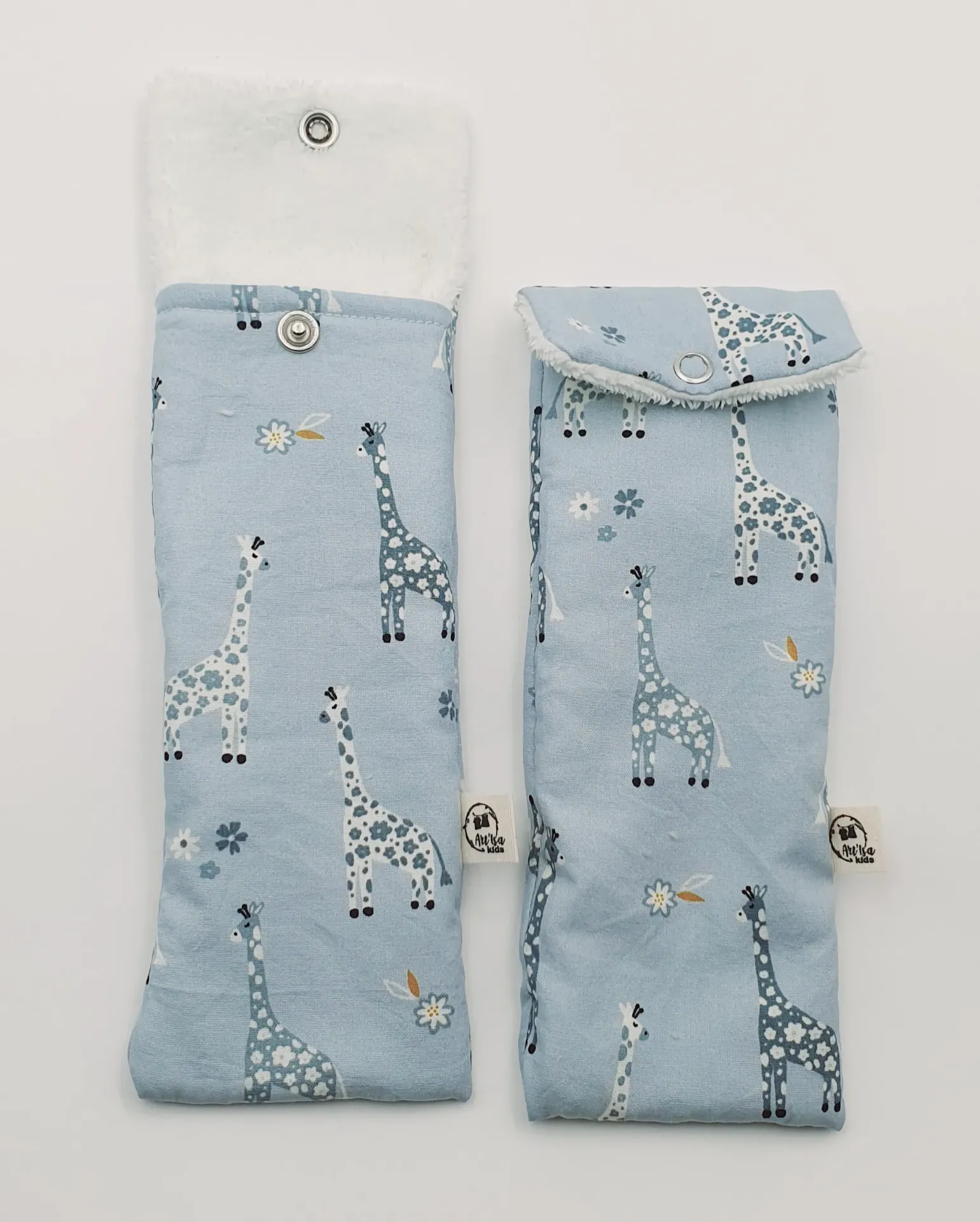 Etui polyvalent GIRAFES BLEUES