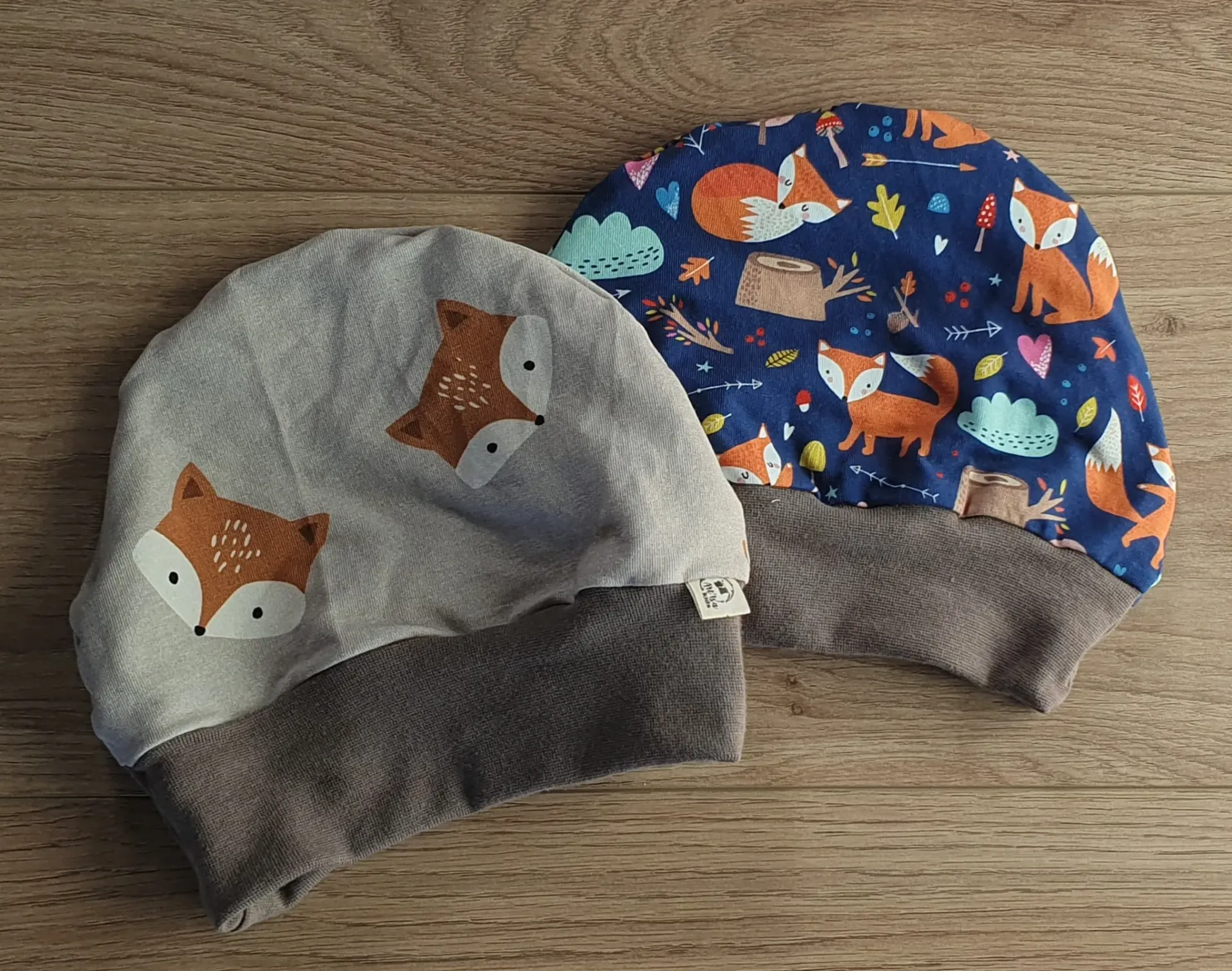 Bonnet réversible avec bord-côte 100% RENARDS (Taille 0 (0-2M))